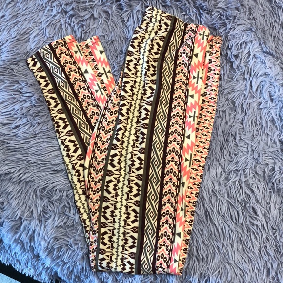 Aztec legging bundle! - Picture 4 of 4
